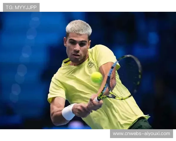 阿根廷小将阿尔卡拉斯ATP总决赛开门红，对阵德米纳尔五战全胜